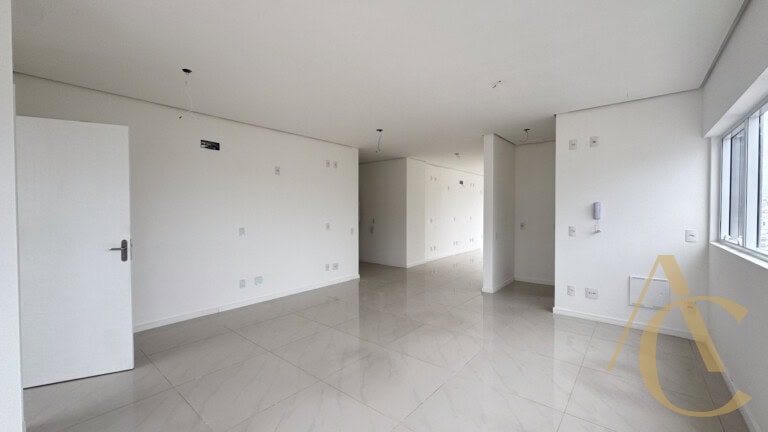 Sala para alugar – 77,45m² – Centro – Florianópolis/SC.