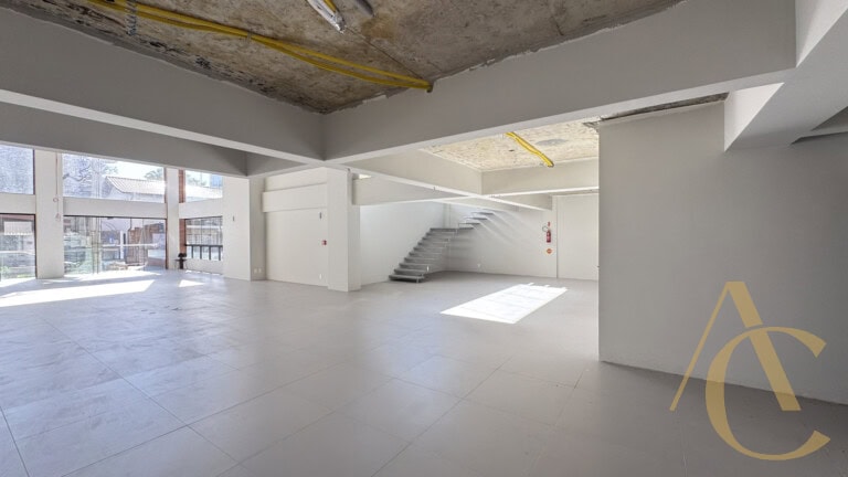 Loja para alugar – 356,49m² – Mezanino – Coqueiros – Florianópolis/SC.
