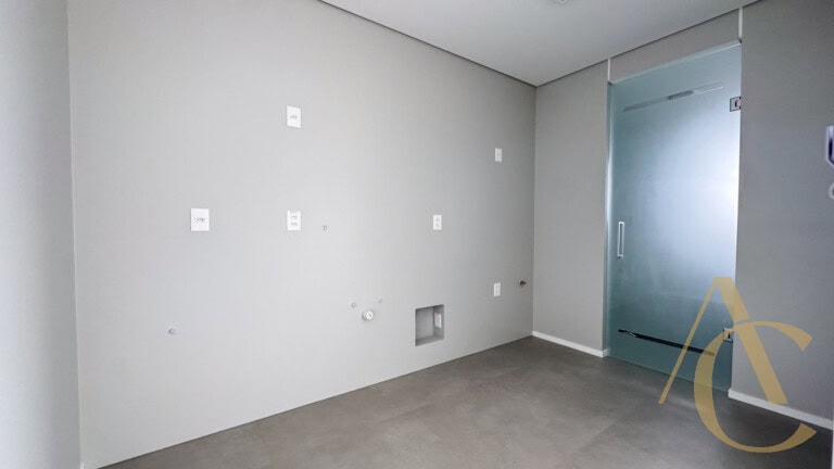 Apartamento à venda – 2 suítes – Estreito – Florianópolis/SC.