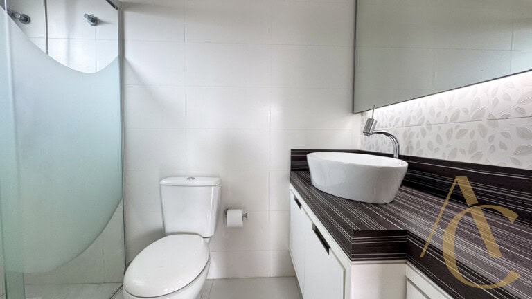 Casa residencial para venda – 4 suítes – Campeche, Florianópolis/SC.