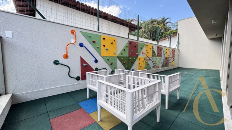 Apartamento duplex à venda – 2 suítes – João Paulo – Florianópolis/SC.