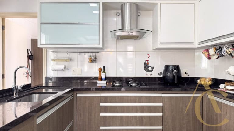 Casa residencial para venda – 4 suítes – Campeche, Florianópolis/SC.