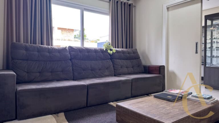 Casa residencial para venda – 4 suítes – Campeche, Florianópolis/SC.