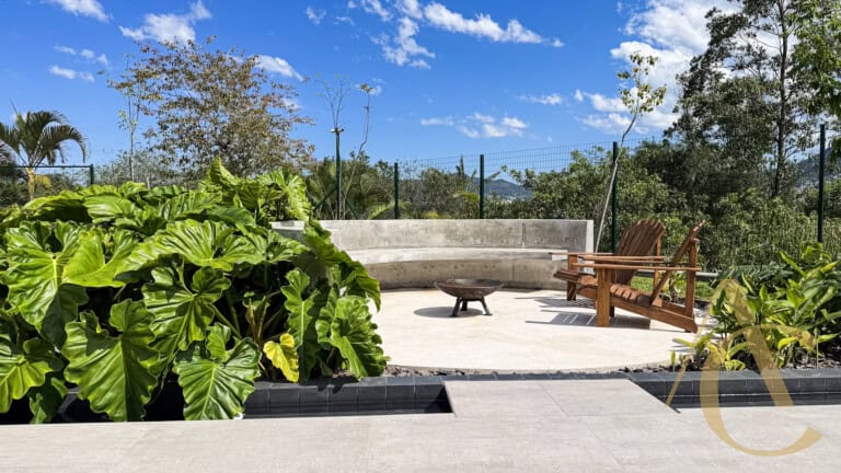 Apartamento duplex à venda – 2 suítes – João Paulo – Florianópolis/SC.