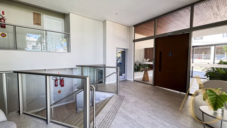 Apartamento duplex à venda – 2 suítes – João Paulo – Florianópolis/SC.