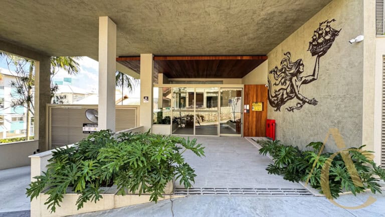 Apartamento duplex à venda – 2 suítes – João Paulo – Florianópolis/SC.