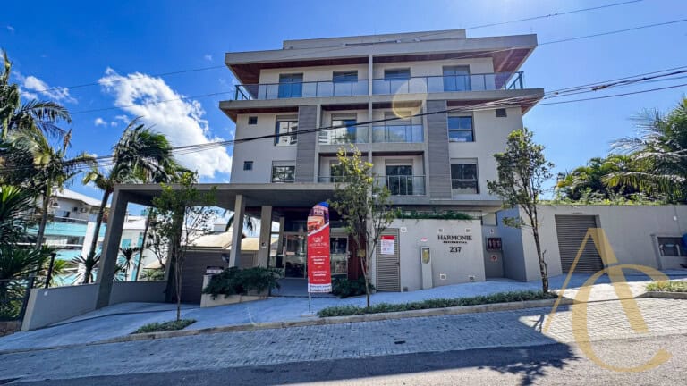 Apartamento duplex à venda – 2 suítes – João Paulo – Florianópolis/SC.