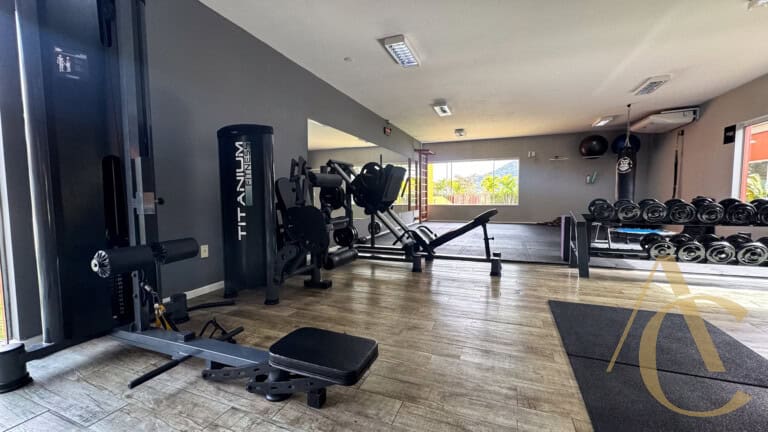 Casa residencial para venda – 4 suítes – Campeche, Florianópolis/SC.