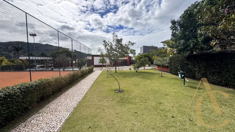 Casa residencial para venda – 4 suítes – Campeche, Florianópolis/SC.