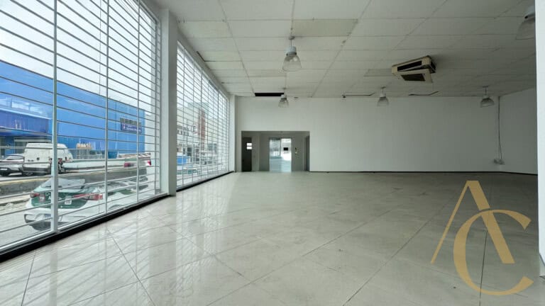 Loja para alugar – 165,00m² – Campinas – São José/SC
