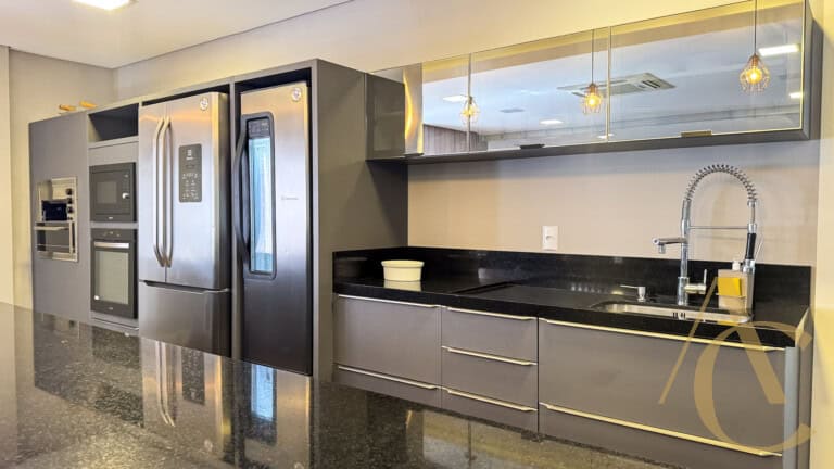 Casa residencial para venda – 4 suítes – Campeche, Florianópolis/SC.