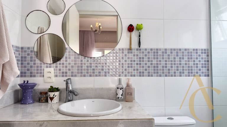 Casa residencial para venda – 4 suítes – Campeche, Florianópolis/SC.