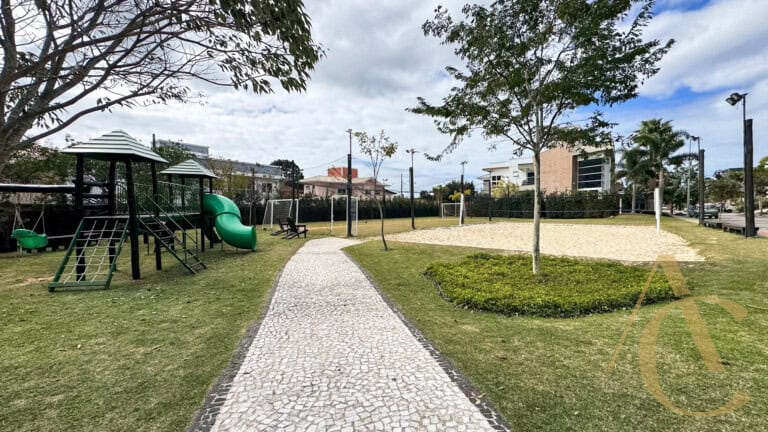 Casa residencial para venda – 4 suítes – Campeche, Florianópolis/SC.