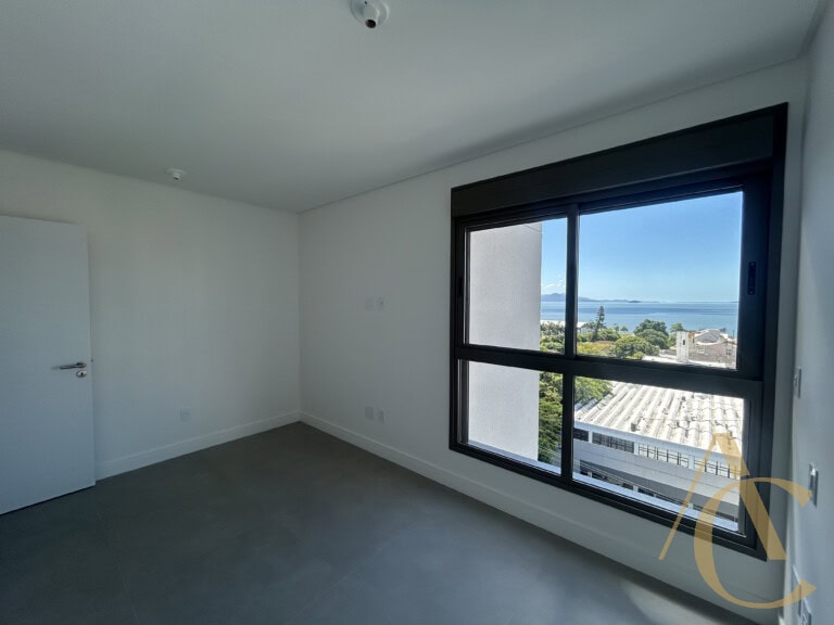 Apartamento à venda – 2 quartos sendo 1 suíte – Estreito – Florianópolis/SC.