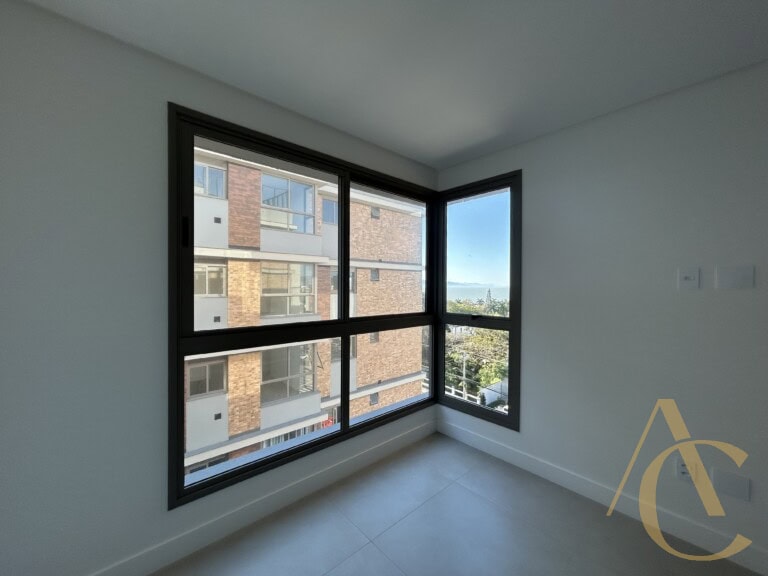 Apartamento à venda – 2 quartos sendo 1 suíte – Estreito, Florianópolis/SC.