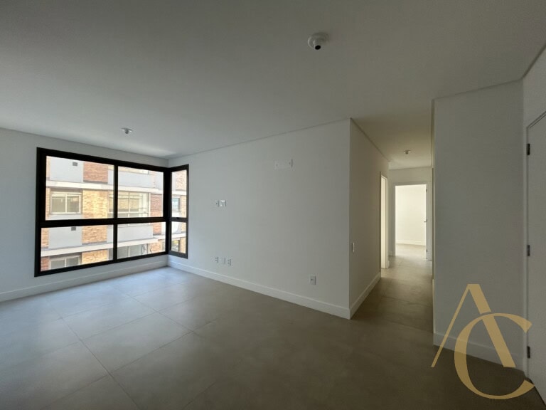 Apartamento à venda – 2 quartos sendo 1 suíte – Estreito, Florianópolis/SC.