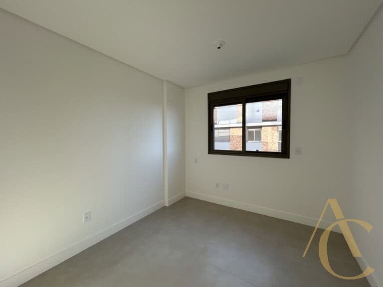 Apartamento à venda – 2 quartos sendo 1 suíte – Estreito, Florianópolis/SC.