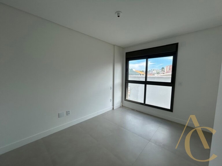 Apartamento à venda – 2 quartos sendo 1 suíte – Estreito – Florianópolis/SC.