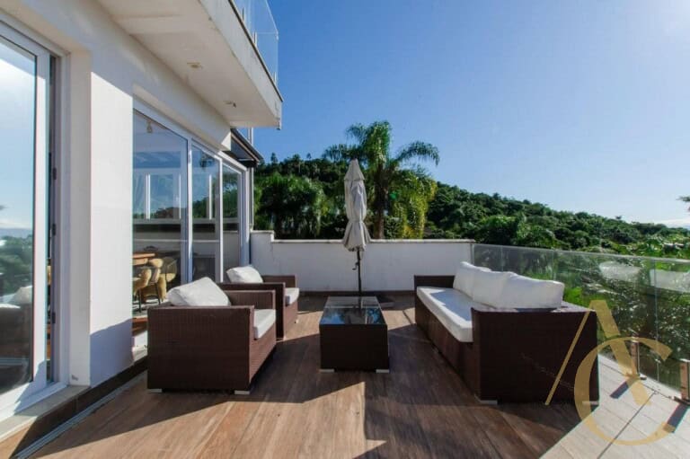 Casa residencial à venda – 4 suítes – João Paulo – Florianópolis/SC.