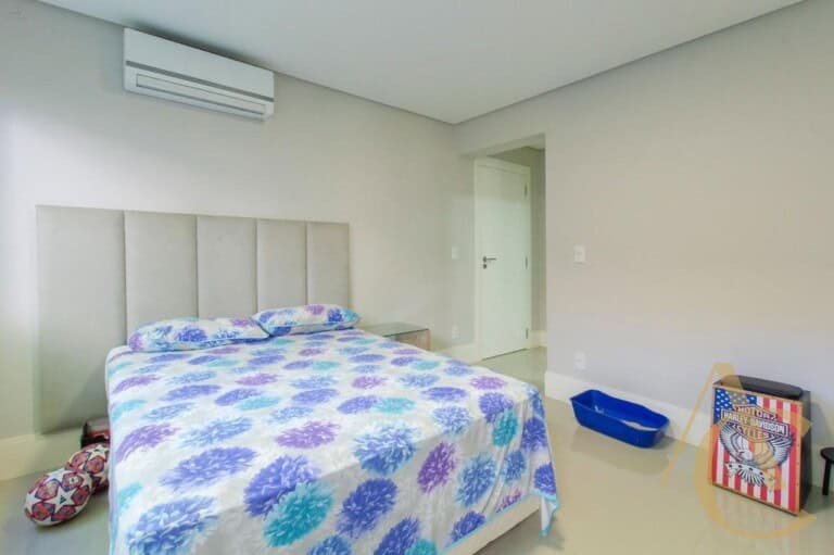 Casa residencial à venda – 4 suítes – João Paulo – Florianópolis/SC.