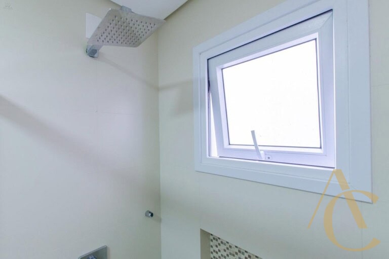 Casa residencial à venda – 4 suítes – João Paulo – Florianópolis/SC.