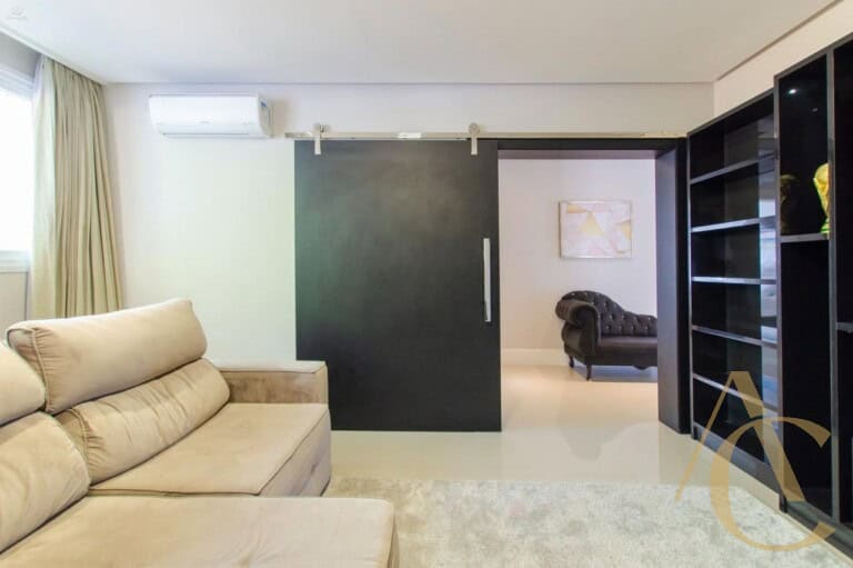 Casa residencial à venda – 4 suítes – João Paulo – Florianópolis/SC.