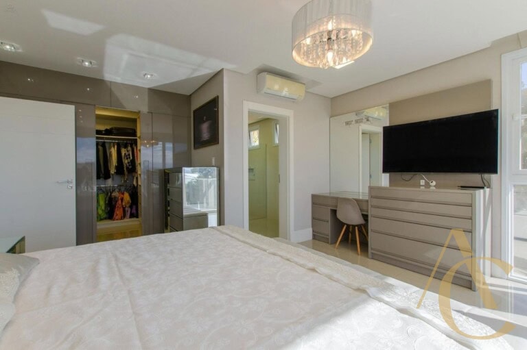 Casa residencial à venda – 4 suítes – João Paulo – Florianópolis/SC.