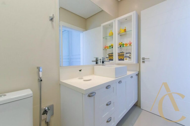 Casa residencial à venda – 4 suítes – João Paulo – Florianópolis/SC.