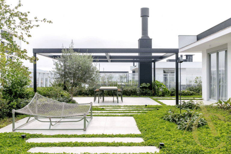 Apartamento à venda – 2 suítes – Estreito – Florianópolis/SC.