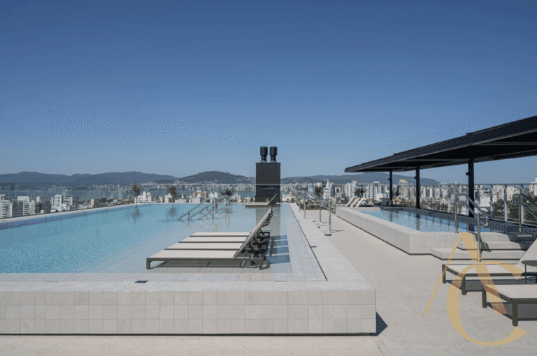 Apartamento à venda – 2 suítes – Estreito – Florianópolis/SC.