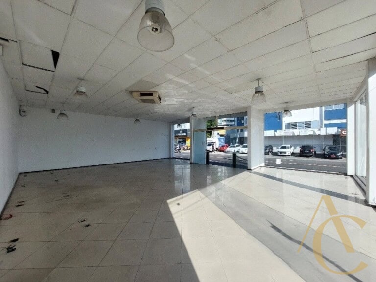 Loja para alugar – 165,00m² – Campinas – São José/SC