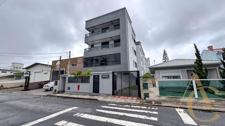 Apartamento para alugar – 2 quartos sendo 1 suíte – Flor de Nápolis – São José/SC.