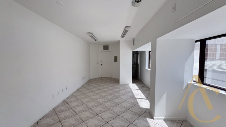 Sala para locação – 41,97m² – Centro – Florianópolis/SC.