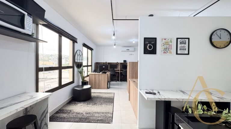 Sala para alugar – 38,36m² – Barreiros – São José/SC.