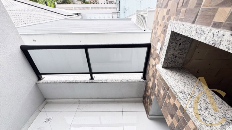 Apartamento para alugar – 2 quartos sendo 1 suíte – Flor de Nápolis – São José/SC.