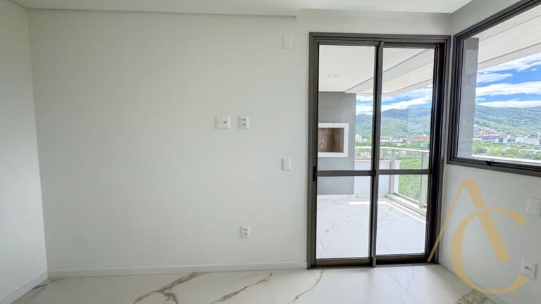 Apartamento à venda – 3 suítes – Cacupé – Florianópolis/SC.