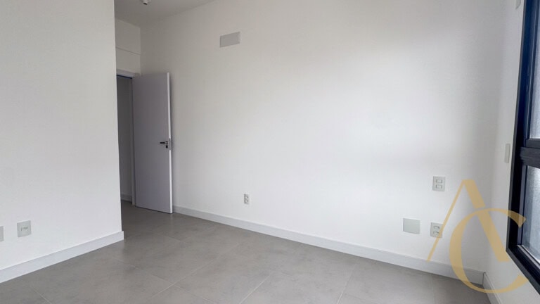 RESERVADO – Apartamento para alugar – 3 suítes – Centro – Florianópolis/SC.