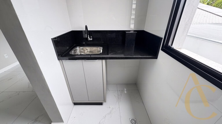 Apartamento para alugar – 2 quartos sendo 1 suíte – Flor de Nápolis – São José/SC.