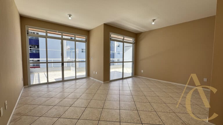 Apartamento para alugar – 03 quartos sendo 01 suíte – Centro – Palhoça/SC.