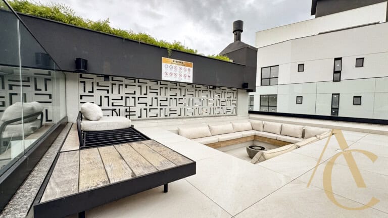 RESERVADO – Apartamento para alugar – 3 suítes – Centro – Florianópolis/SC.