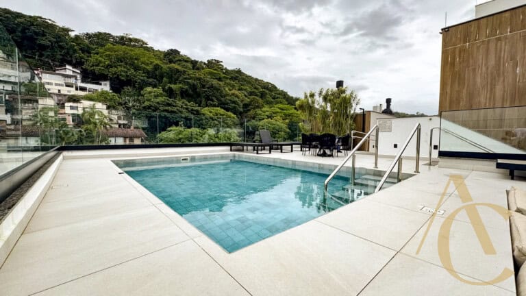 RESERVADO – Apartamento para alugar – 3 suítes – Centro – Florianópolis/SC.