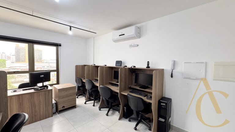 Sala para alugar – 38,36m² – Barreiros – São José/SC.