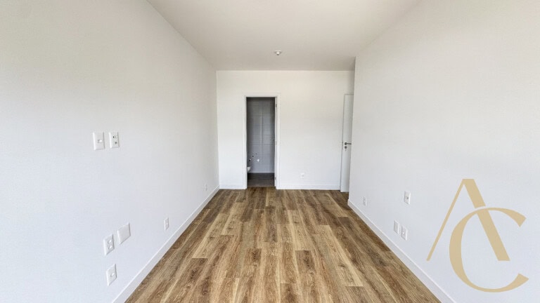 Apartamento à venda – 2 quartos sendo 1 suíte – João Paulo, Florianópolis/SC.