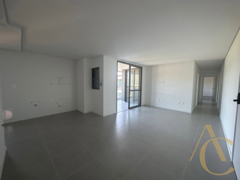 Apartamento à venda – 3 quartos sendo 2 suítes – Cacupé – Florianópolis/SC.