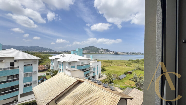 Apartamento à venda – 2 quartos sendo 1 suíte – João Paulo, Florianópolis/SC.