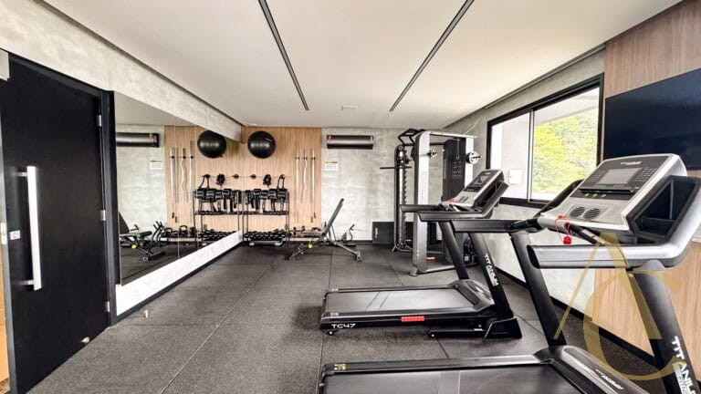 RESERVADO – Apartamento para alugar – 3 suítes – Centro – Florianópolis/SC.