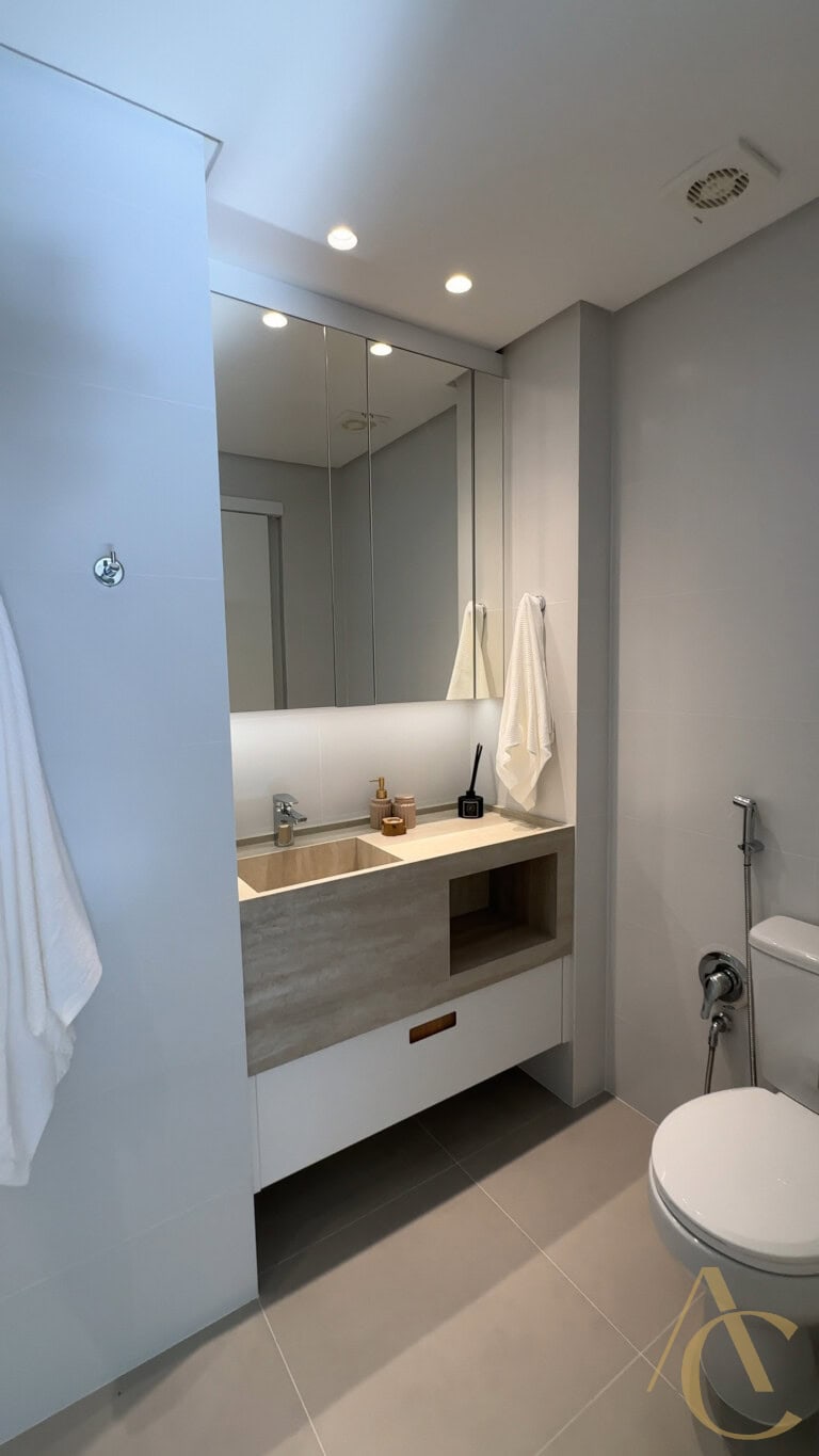 Apartamento à venda – 2 quartos sendo 1 suíte – Cacupé – Florianópolis/SC.