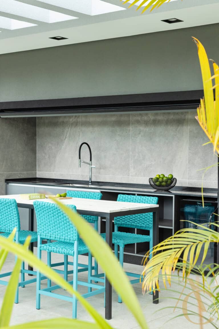 Apartamento à venda – 2 quartos sendo 1 suíte – Cacupé – Florianópolis/SC.