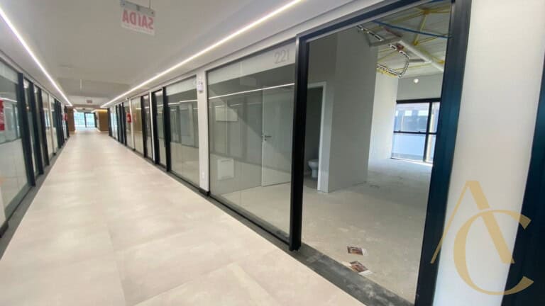 Sala à venda – 30,75m2 – Campeche – Florianópolis/SC.