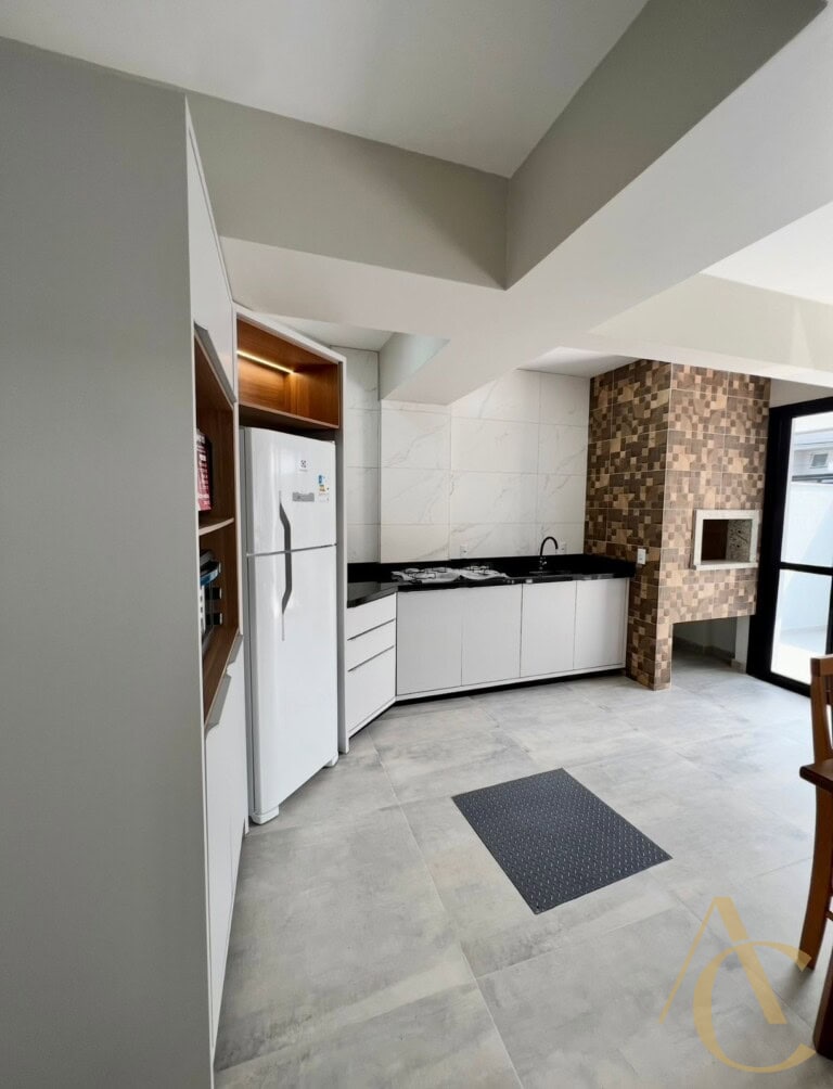 Apartamento para alugar – 2 quartos sendo 1 suíte – Flor de Nápolis – São José/SC.